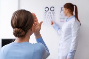 Consiliere de specialitate și consult optometric în același loc