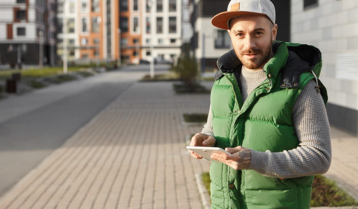 Transport colete eco-friendly către Belgia, între intenție bună și soluție reală