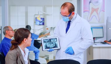 Ce diferență există între un laborator dentar digital și unul tradițional